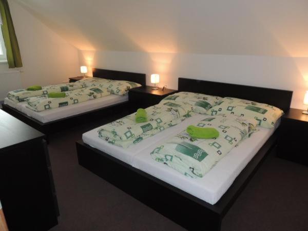 Apartmanovy Dum U Lucie Appartement Skrdlovice